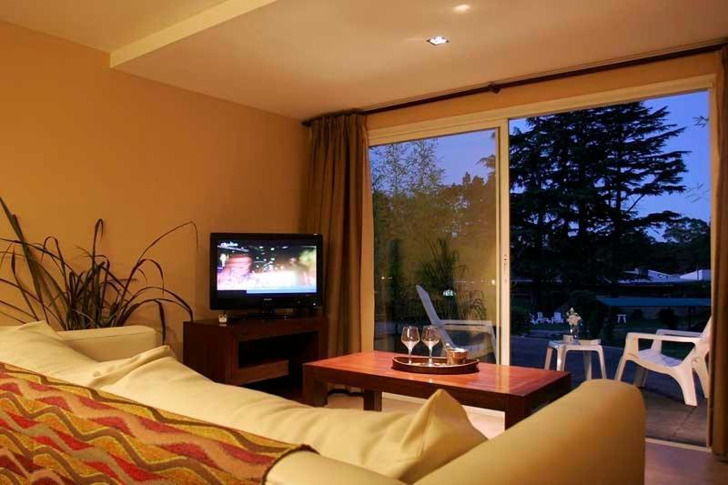 Hotel Sierra De Los Padres Eksteriør bilde